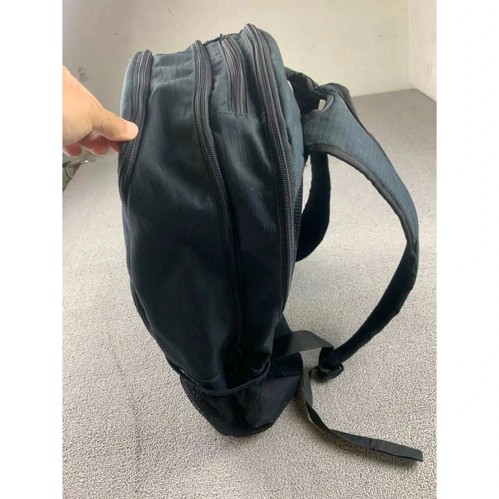 Nike Backpack Unisex White‎ Swoosh Black Laptop Sleeve School Sport Travel